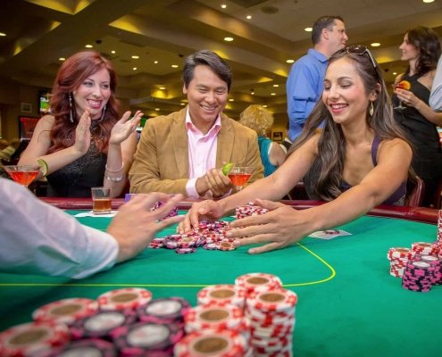 East Bay Area Poker Room and Games - Live Poker Room East Bay